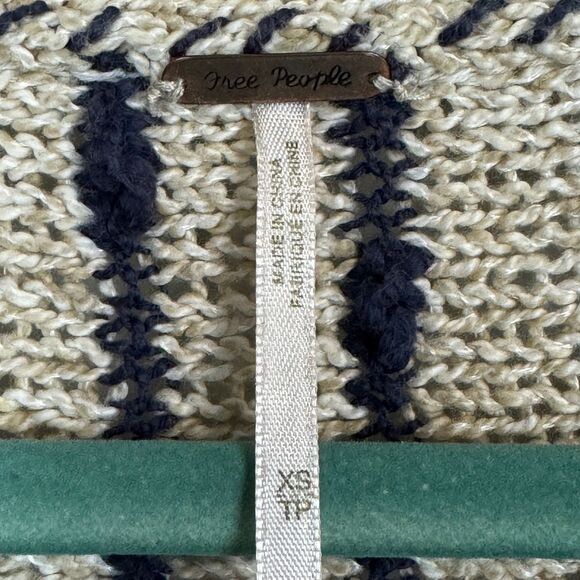 Free People Beige Navy Cocoon Striped Oversized Cardigan Sweater XS - Picture 3 of 7